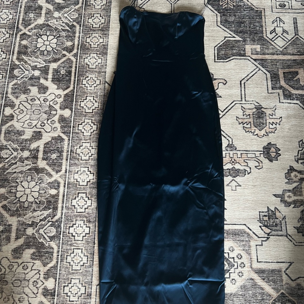 Abercrombie & Fitch Elegant Black Strapless Dress